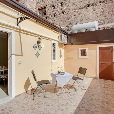 Catania Central Apartment With Terrace- Casa Mariella Eksteriør billede
